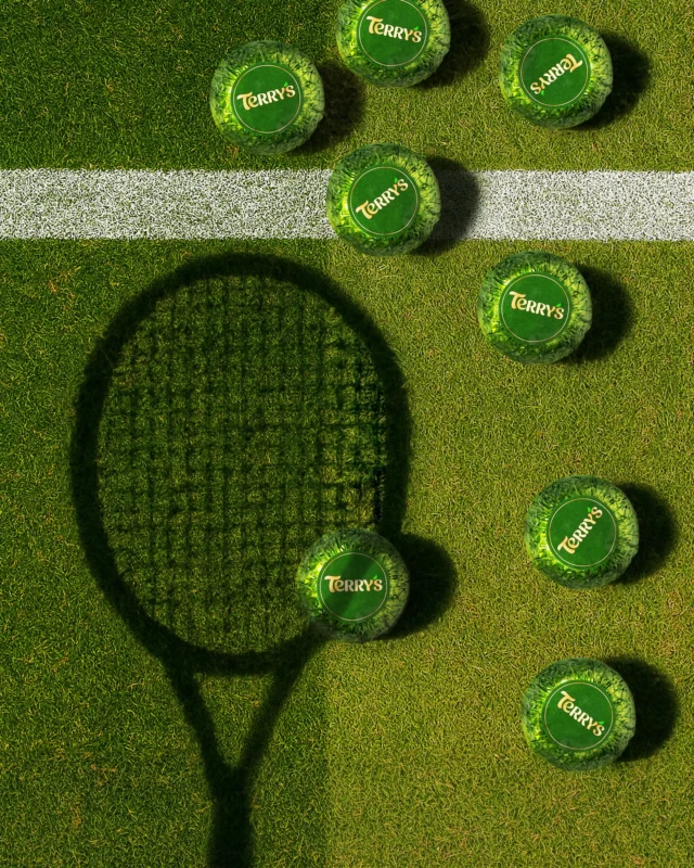 New balls, please! 🙋‍♂️🎾 Serving up treats all summer long 🍃