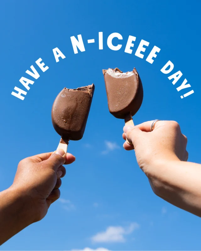 Our Terry’s Chocolate Ice Cream sticks are zest served cold!🍊

Happy #WorldIceCreamDay to all those who think brain freeze is a risk worth taking! 🥶 

Pick up our sticks at @iceland and @farmfoods 🛒